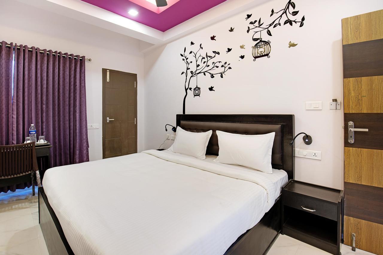 Crystal Lake Suites Kojambuttúr Kültér fotó